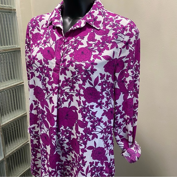 Banana Republic Boyfriend Fit Floral Button Front & Back Blouse Size M - Picture 11 of 17